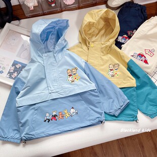 日系春秋冲锋衣外套男女童宝宝洋气卡通连帽半拉链衫防风上衣