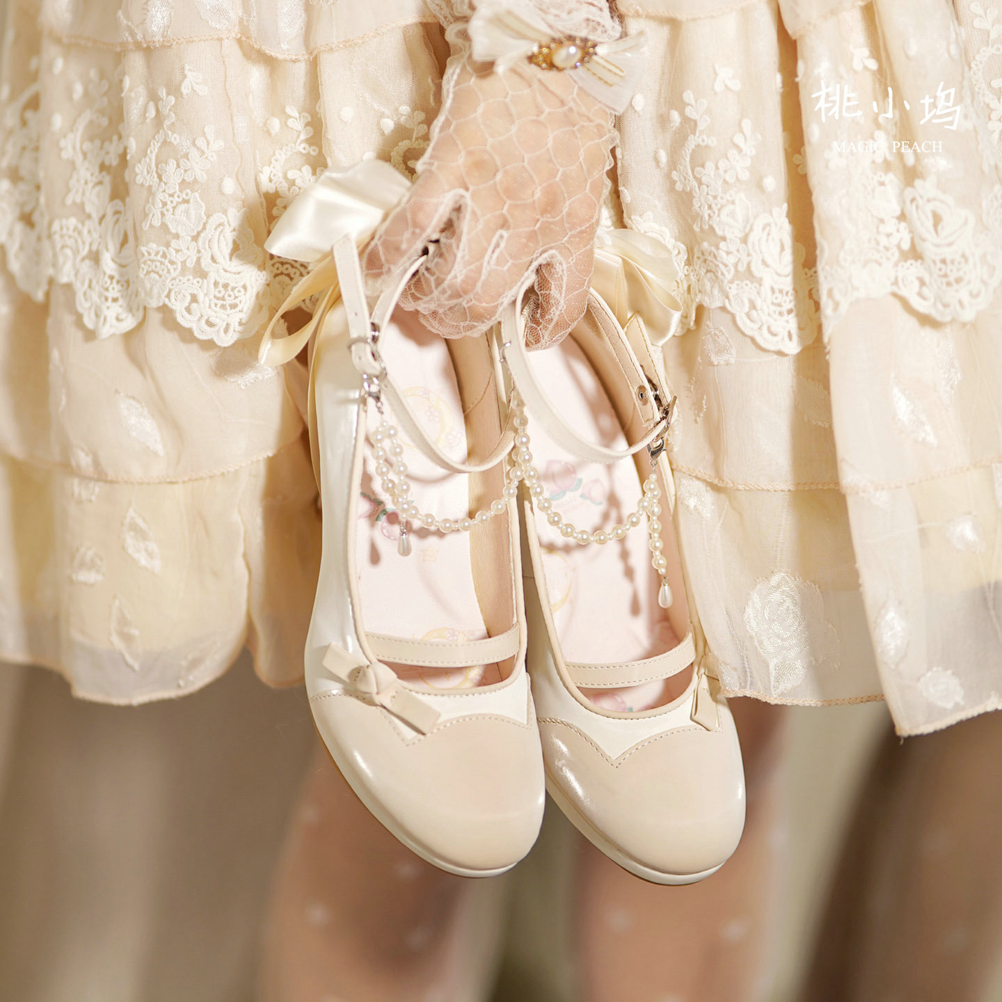 洛丽塔优雅华丽款花嫁高跟鞋