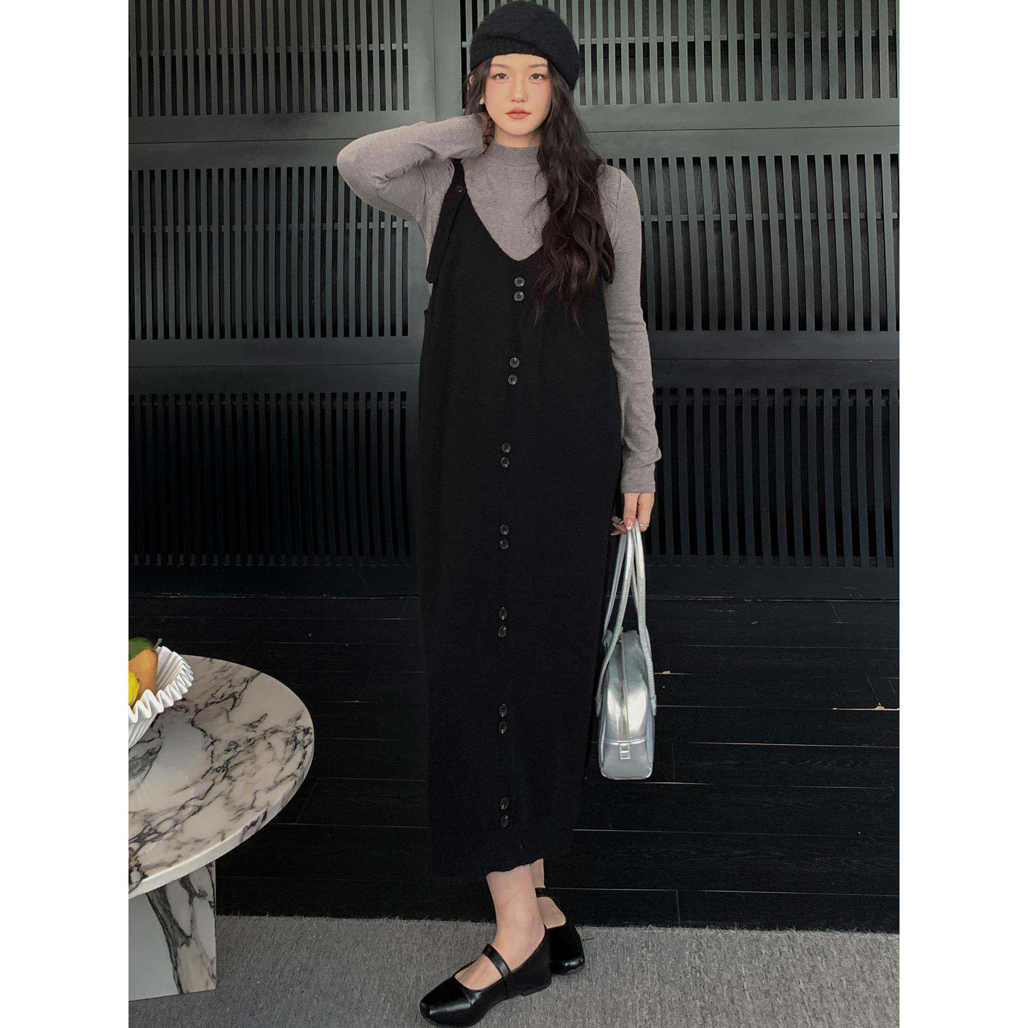 早秋巨好看的连衣裙女韩国针织长裙子吊带裙子穿搭大衣内搭潮时尚