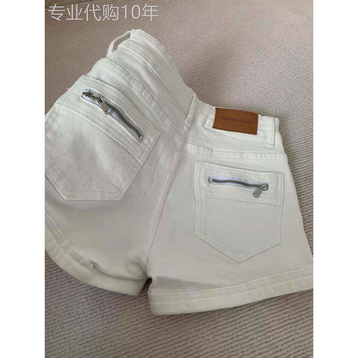 设计感白色牛仔短裤女夏季新款美式复古高腰显瘦浅色百搭超短热裤