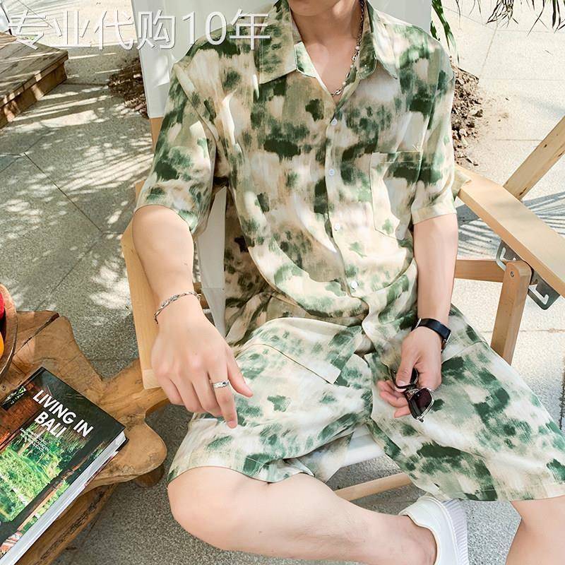 冰丝休闲运动套装男夏季薄款宽松沙滩度假宽松印花衬衫五分裤一套