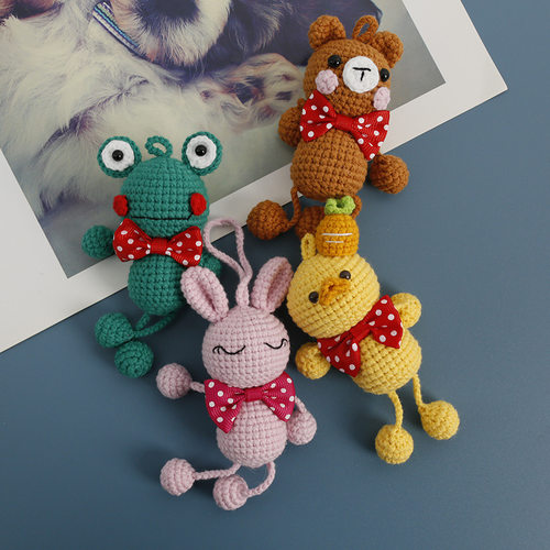 Creative Hand-woven Frog Pendant Cute Rabbit Wool Crocheted