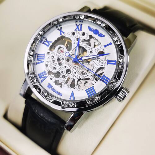 WINNERElegant Ladies Watches Top Brand Luxury Iced Out