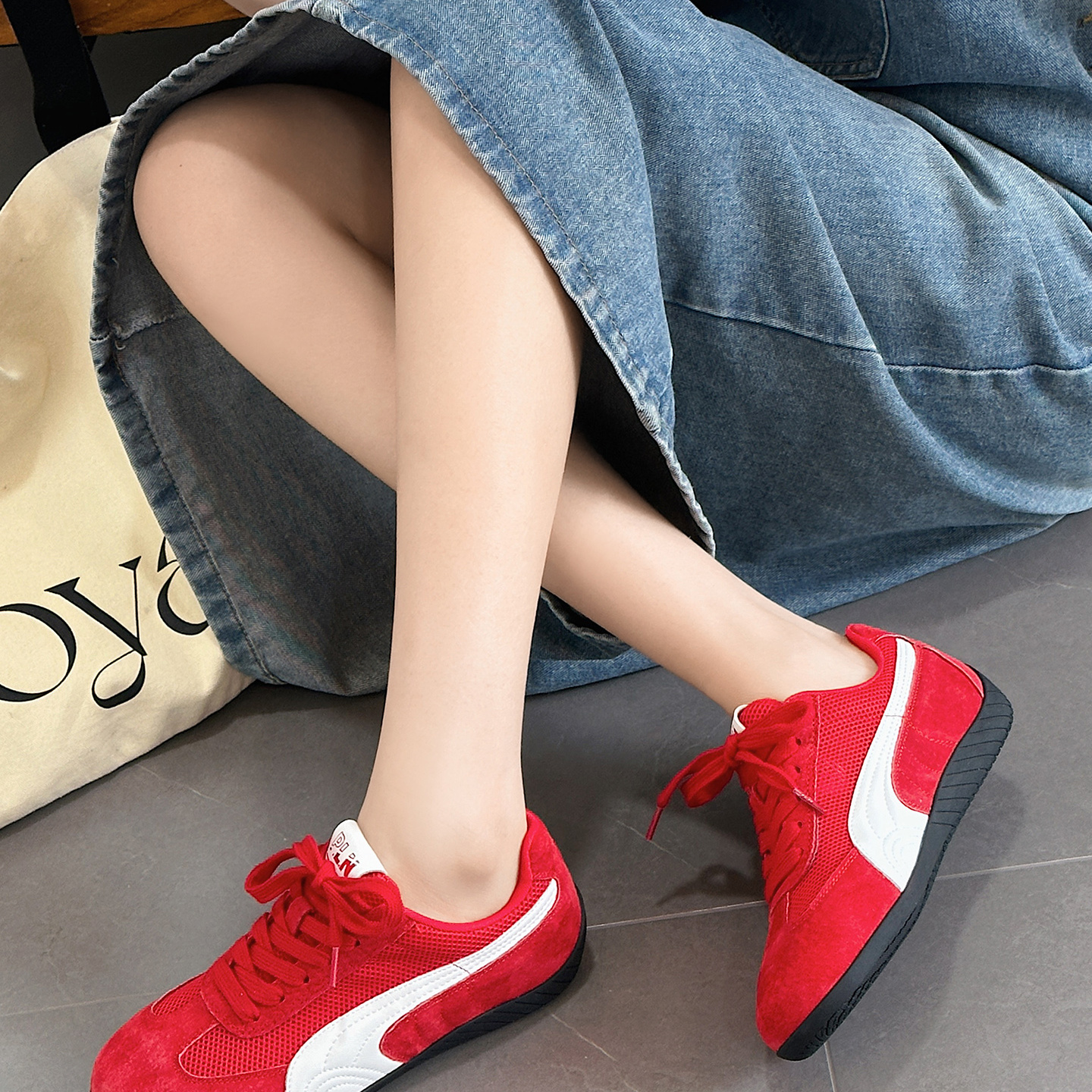 嘉俪多女鞋欧美休闲德训鞋牛反皮