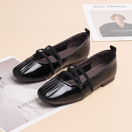 嘉俪多女英伦单鞋浅口方头牛皮