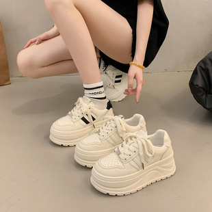 轻便百搭松糕系带 秋冬超火内增高休闲运动鞋 厚底小白鞋 女2025新款