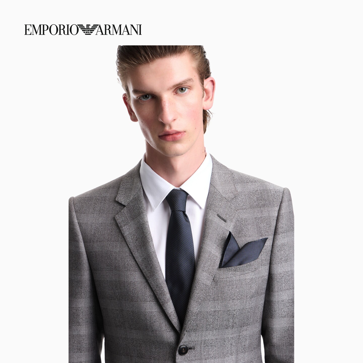 EMPORIO ARMANI/阿玛尼26年秋冬新款男士桑蚕丝提花商务口袋巾