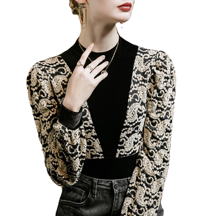 2026秋季新款半高领丝绒打底衫女泡泡袖蕾丝拼接气质小衫上衣显瘦