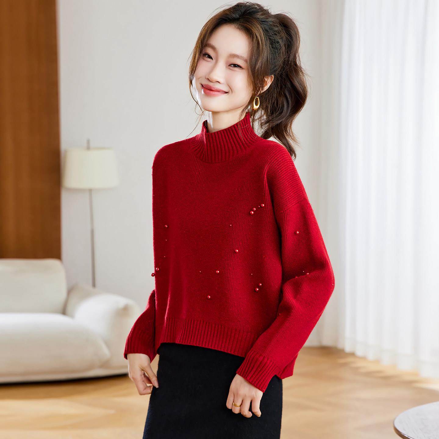 红色半高领毛衣女2025新款秋冬短款小个子针织上衣洋气钉珠打底衫