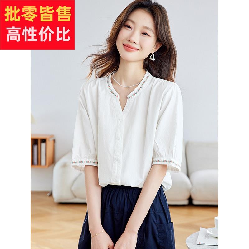 白色纯棉刺绣半开领短袖衬衫女2025新款夏季宽松洋气减龄短款上衣
