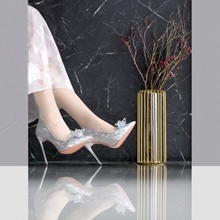 秀禾婚鞋百搭气质高跟鞋新娘不累脚单鞋细跟绝美高跟鞋女Lilywei