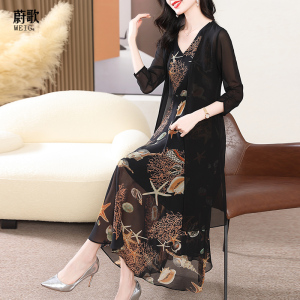 春夏两件套连衣裙2025新款黑色印花开衫套裙时尚气质减龄大摆裙子