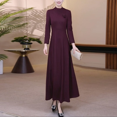 紫红色立领连衣裙女2025冬季新款轻奢高级感气质修身显瘦大摆长裙