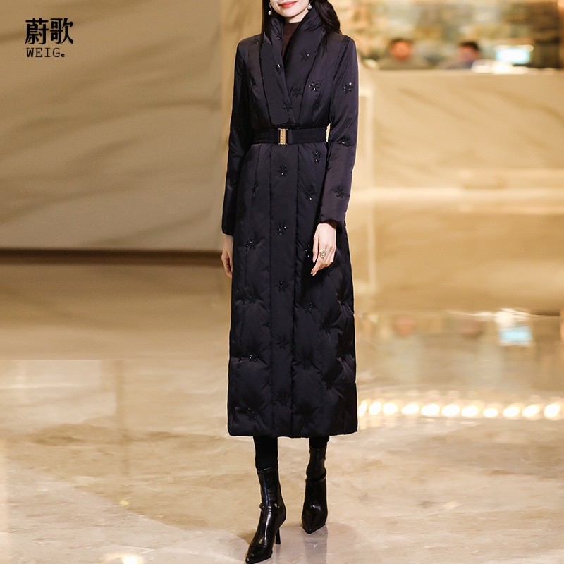 蔚歌1483黑色长款羽绒服