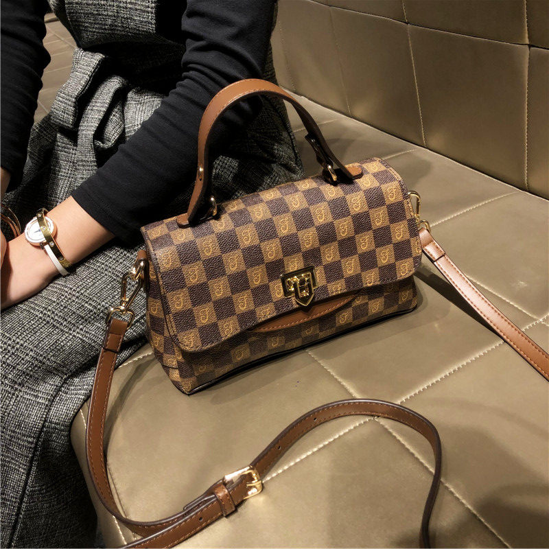 香港品牌包包女2025新款女士冬季手提小方包真皮质感单肩斜挎小包,箱包皮具/热销女包/男包,小方包,淘宝优惠券,粉丝福利购,淘宝优惠卷