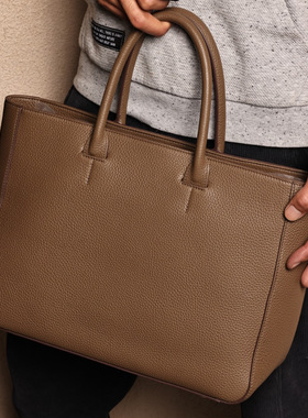 新品素雅风托特包，大象灰TC皮，实拍现货。