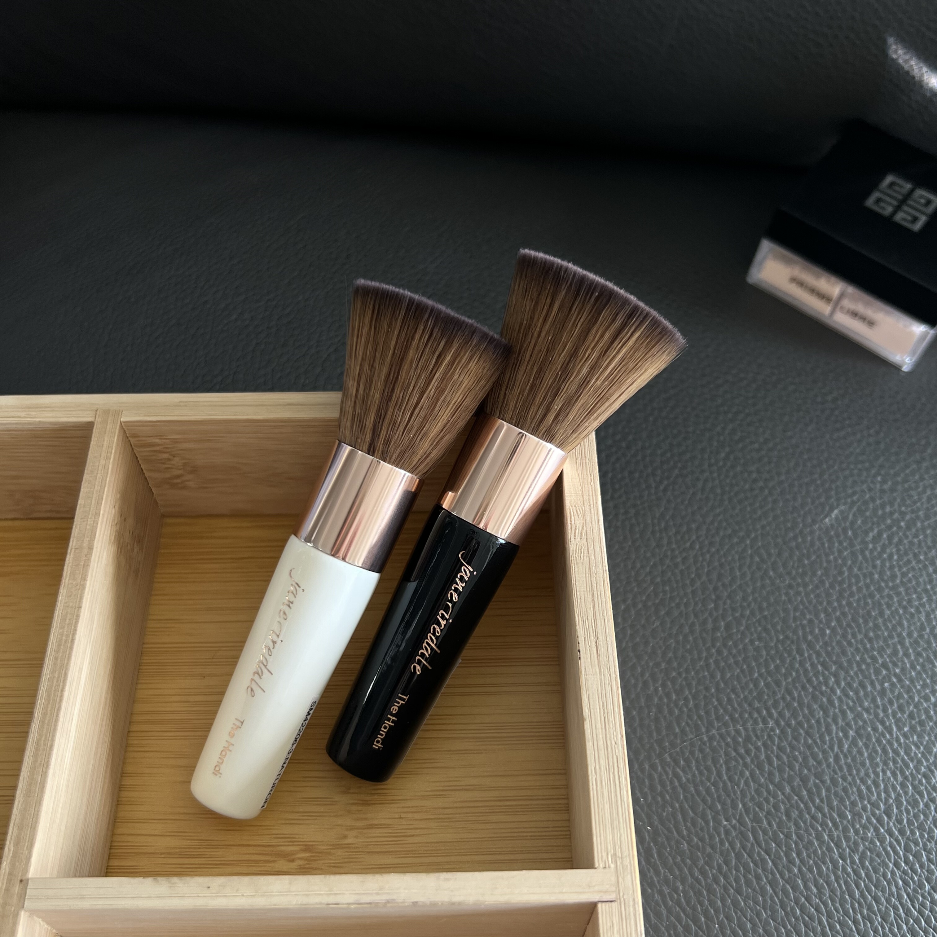珍爱Jane iredale 粉饼刷 矿物质粉刷 敏感肌可用 定远刷散粉刷图片