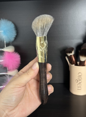 稀有毛 大号坡型定妆刷散粉刷粉饼刷 D29A