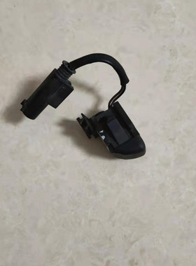 奔驰W203雨刮器350W211E200机盖喷水嘴240W209风挡喷嘴171W219