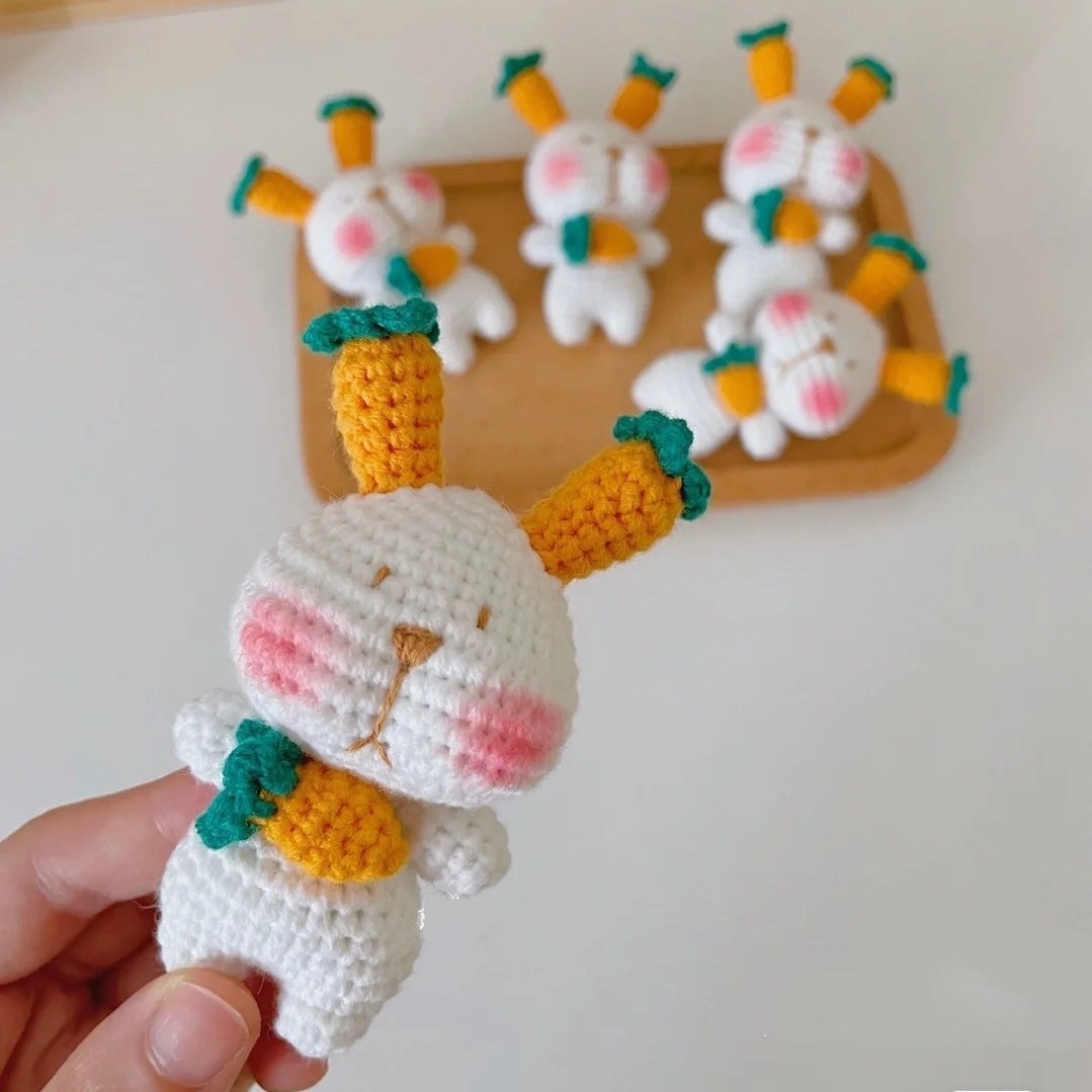 胡兔兔钩织diy材料包玩偶小兔子成品自制手工毛线钥匙扣挂件礼物