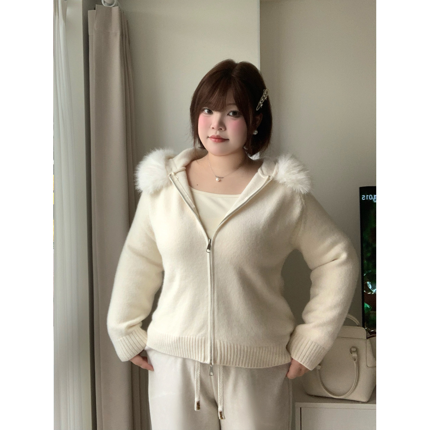 dese嘚瑟软糖大码毛领连帽毛衣外套秋冬胖mm洋气显瘦针织开衫上衣