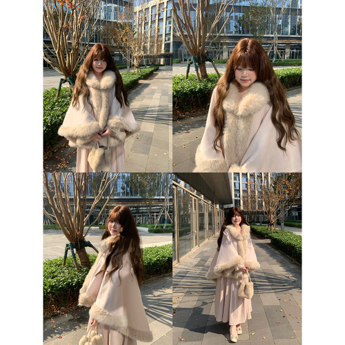 dese嘚瑟软糖大码呢子短外套秋冬新款胖mm气质百搭千金风斗篷披肩