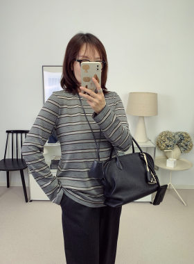 自线鸬鹚私服条纹控！温暖透气直身版型简约美利奴羊毛针织上衣