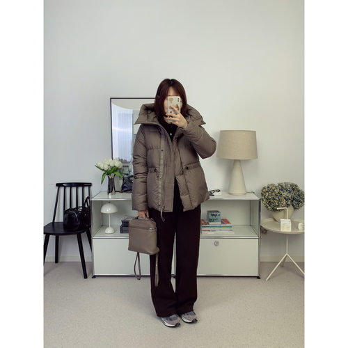 白鹅绒连帽保暖抽绳可收腰短款羽绒服外套25秋冬新款【鸬鹚】