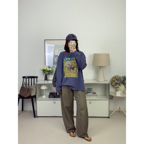 韩系甜酷风摇滚狗狗做旧印花圆领长袖T恤26秋季新款【鸬鹚】