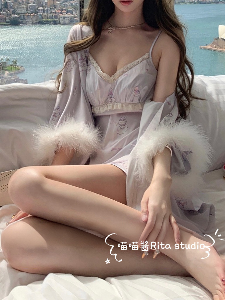 喵喵酱【kt酱少女来信】宽松慵懒亲肤舒适睡袍吊带裙毛毛两件套