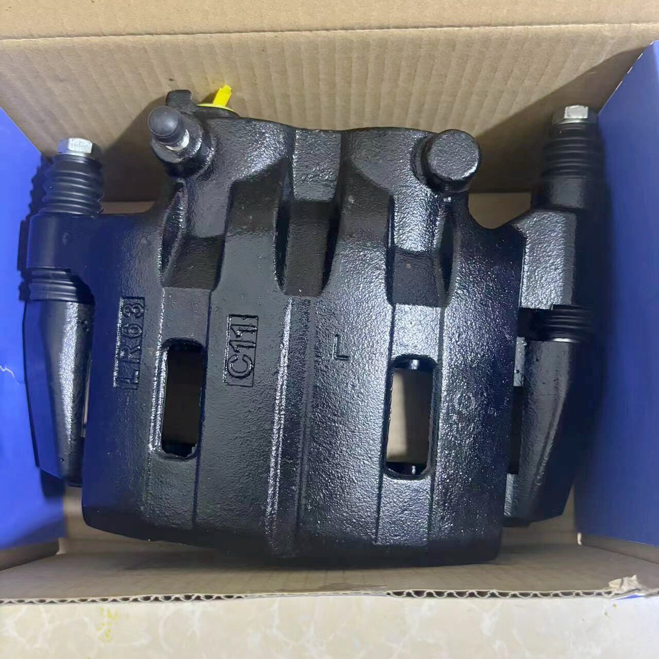 适用长安跨越者D5前分泵 前刹车分泵 前制动分泵卡钳原厂配套