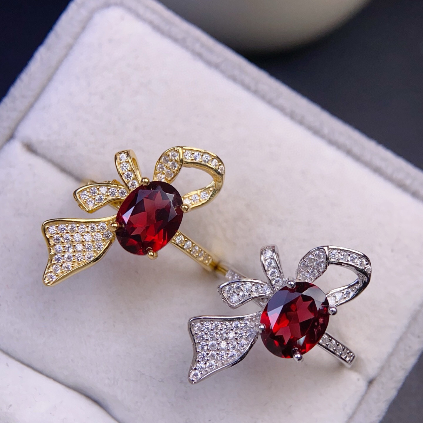 realtreasure天然红石榴石戒指 925银精工镶嵌 全净体石榴石