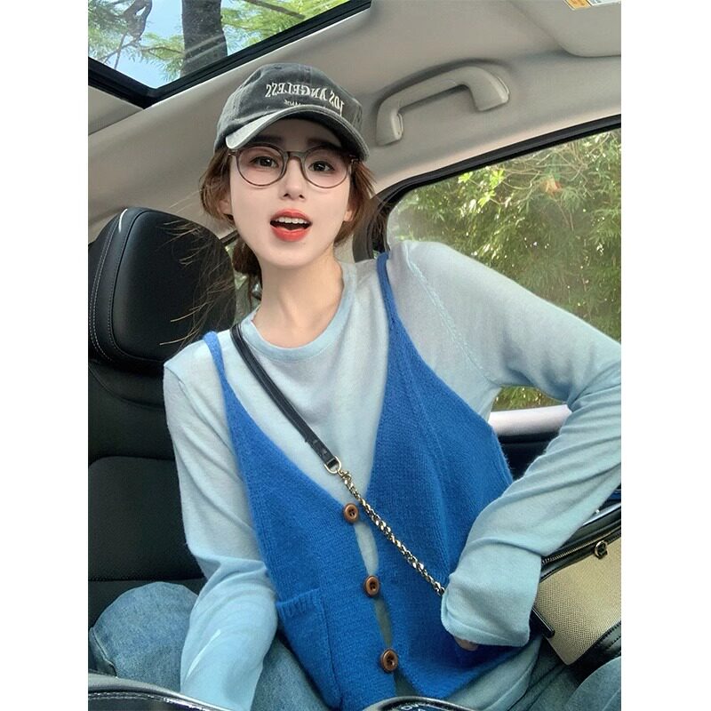 春季穿搭叠穿两件套装蓝色背心吊带针织衫女chic韩系气质别致上衣