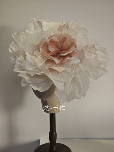 新娘饰品-手作粉色渐变柔美大花