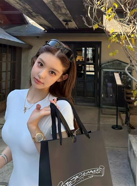 樊樊「妮味sk1ms」折角腰曼妙身材 薄软高弹肤感连裆短袖T恤+背心