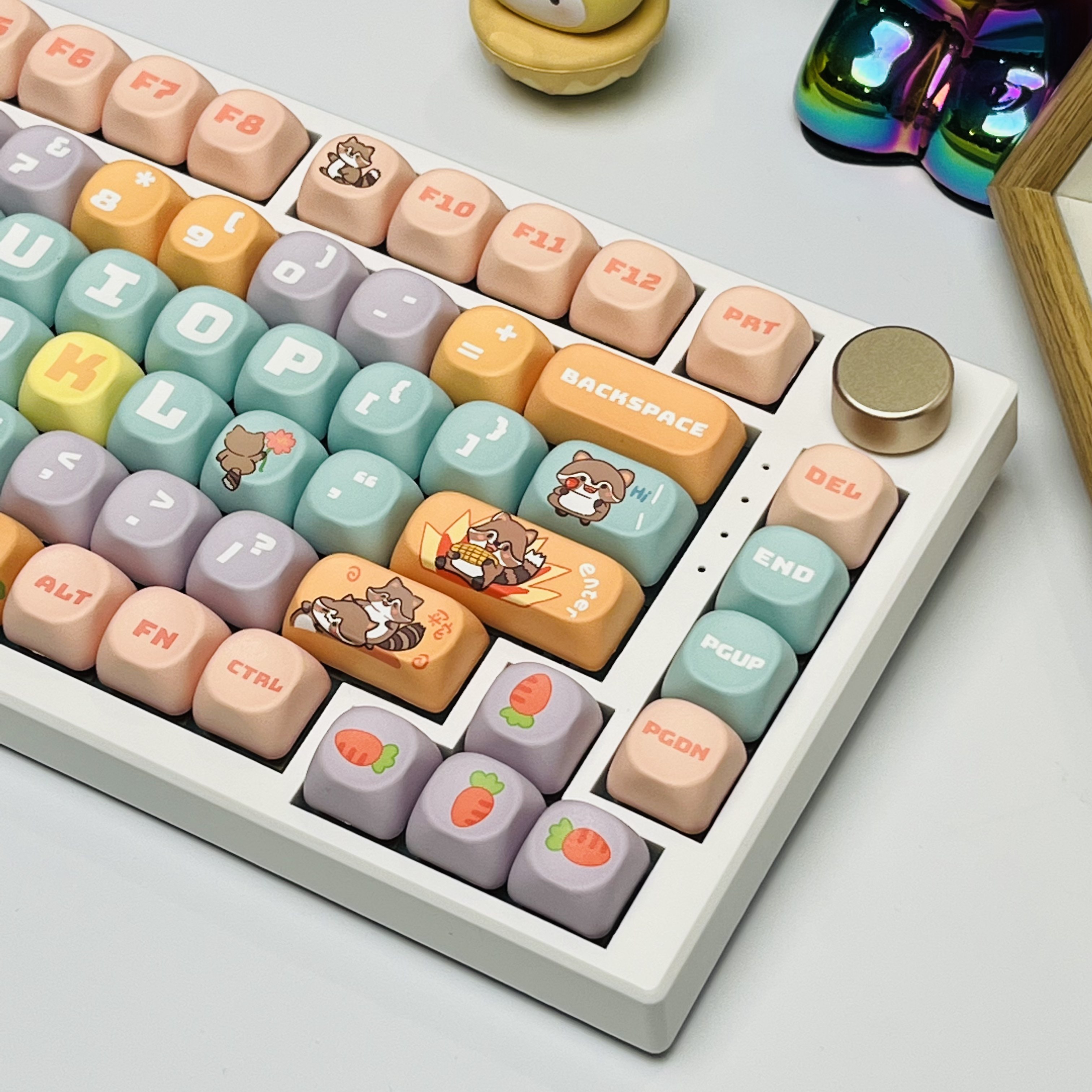 75V5三模机械键盘冬瓜白RGB无线蓝牙2.4G有线小碗熊静音轴热插拔