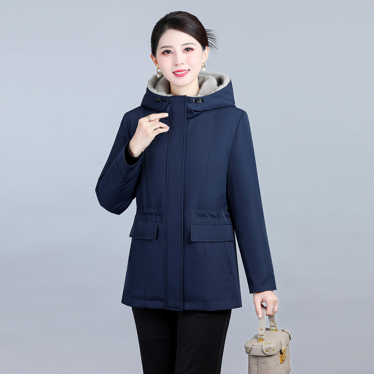冬新款女可拆卸鹅绒加厚内胆活里活面短款妈妈装气质修身派克羽绒