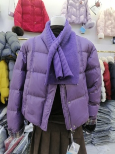 2026冬欧韩休闲白鸭绒羽绒服女格子袖口洋气时尚外套小个子潮围巾