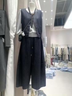 2026春欧韩时尚套装女圆领长袖T恤牛仔马甲+高腰阔腿裤三件套裤潮