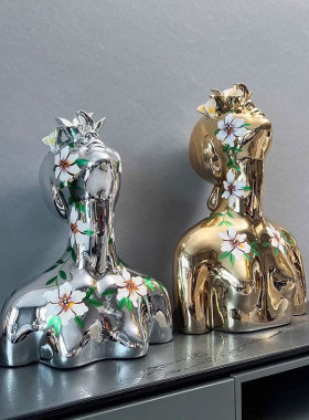 可定制抽象彩绘人像雕塑摆件展厅