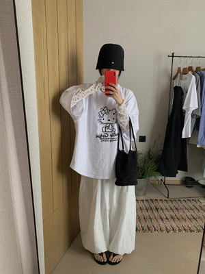 现货四季青上新montague island甜美风hellokitty图案印花短袖T恤