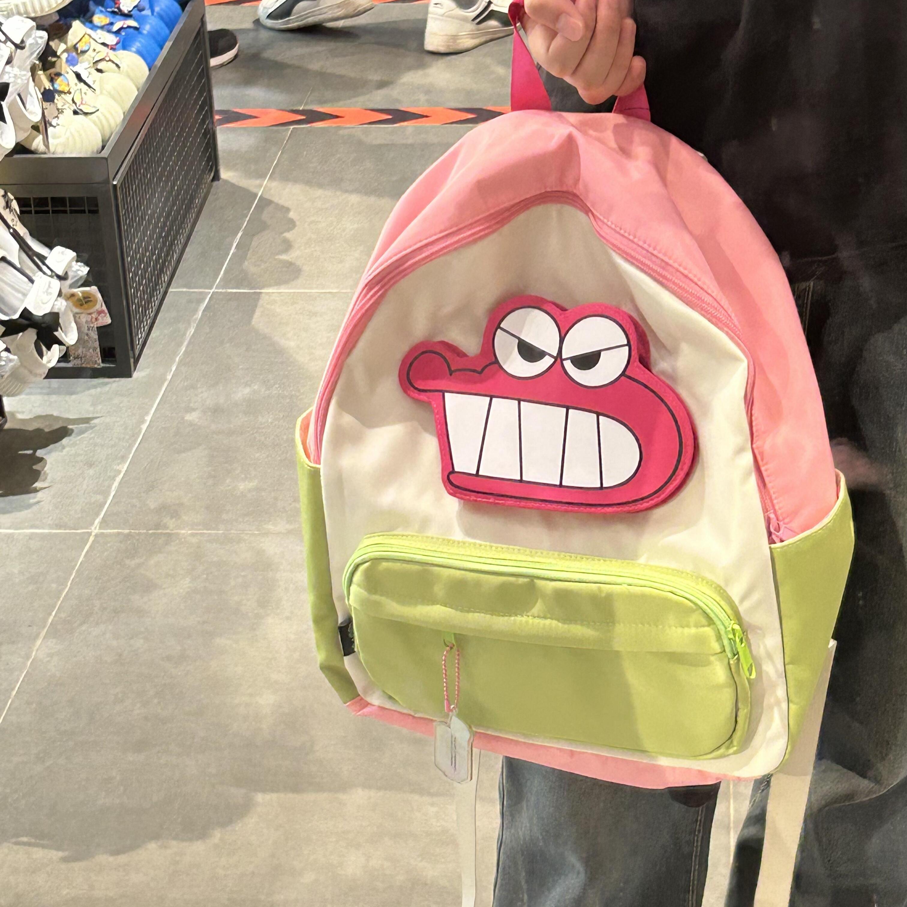 可爱蜡笔小新书包拼色大容量小学