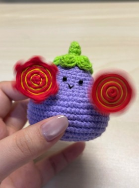 可爱茄子玩偶手工DIY毛线钩针编织材料包旋转紫色创意钥匙扣挂件