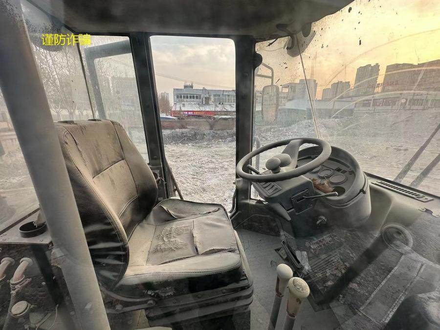 1月20日合肥合力953轮式装载机网络拍卖公告