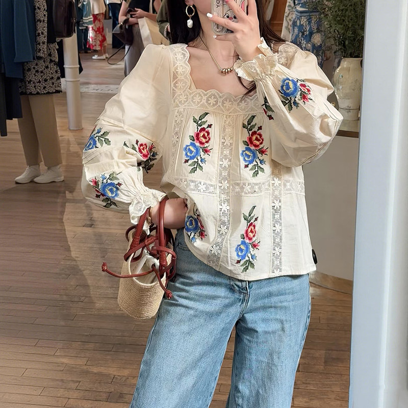法式小众 2026早秋复古风双色玫瑰刺绣蕾丝边方领泡泡袖上衣女