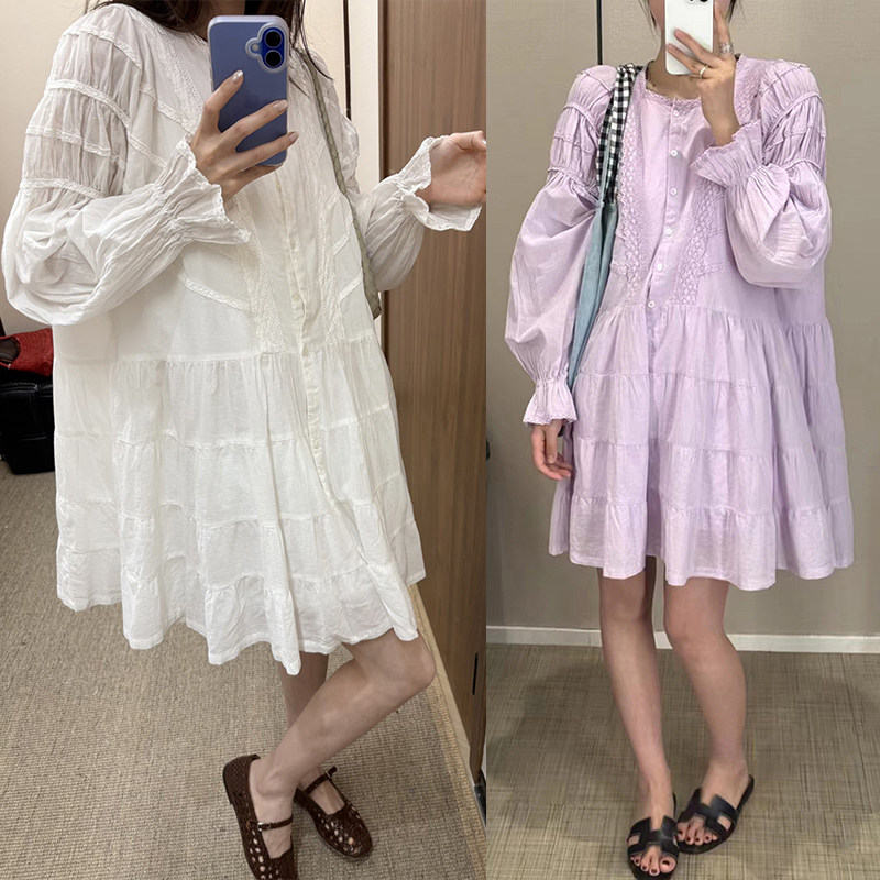 法式小众 2026春夏简约蕾丝点缀立体裁剪宽松棉质圆领连衣裙女