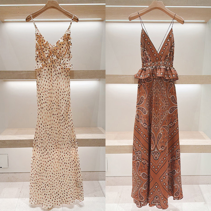 法式小众2026夏季复古V领细吊带佩斯利定位花高腰性感连衣裙女