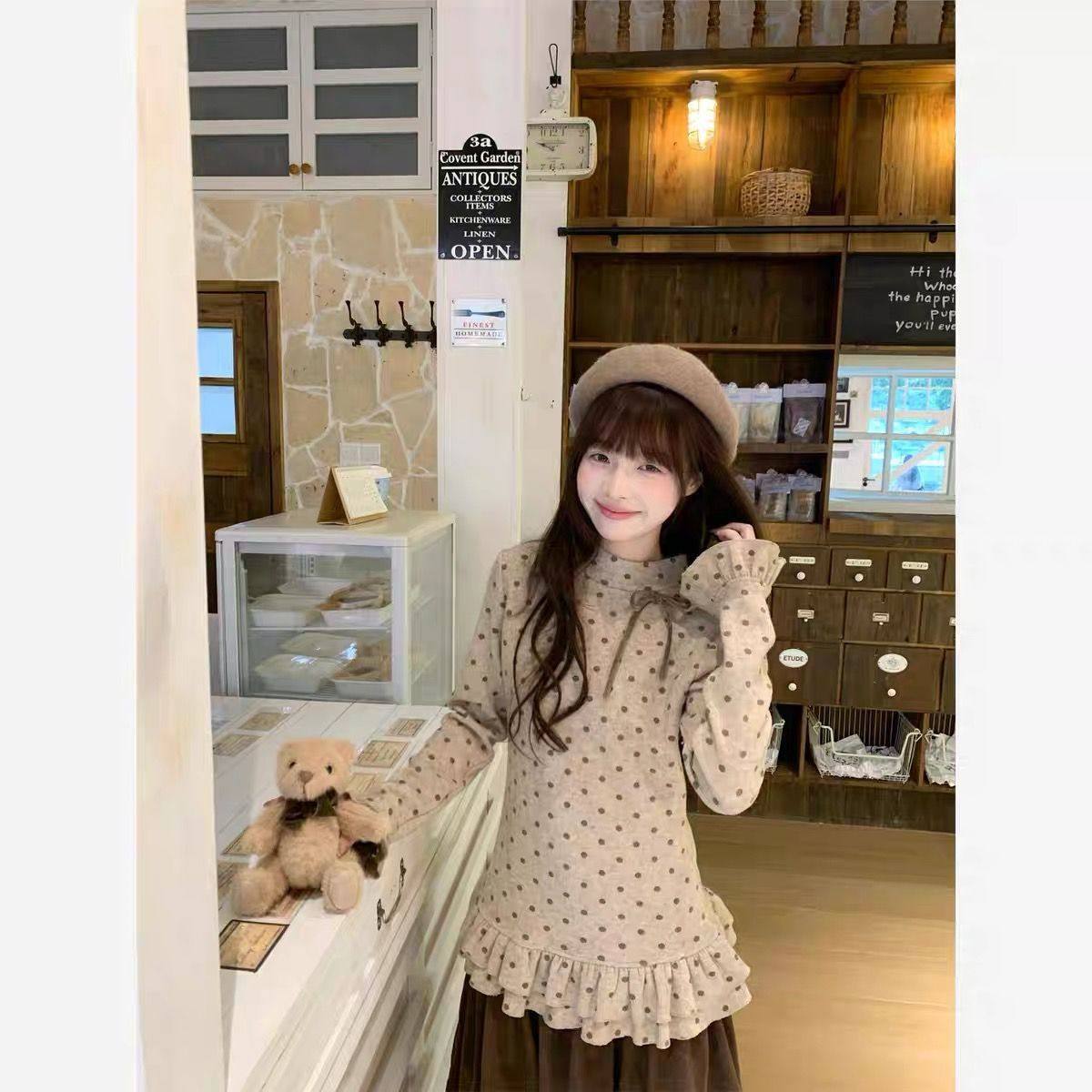 芭蕾风波点结花边下摆长袖t恤女春季内搭打底衫上衣,女装/女士精品,T恤,淘宝优惠券,粉丝福利购,淘宝优惠卷