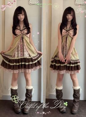 花间序曲 夏季新款古早感vintage设计感无袖收腰显瘦碎花连衣短裙