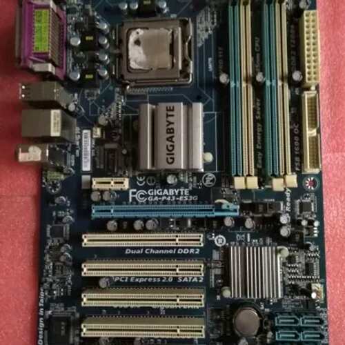 P43主板GA-P43-ES3G 主板775针4条DDR2内存PCI插槽包好议价